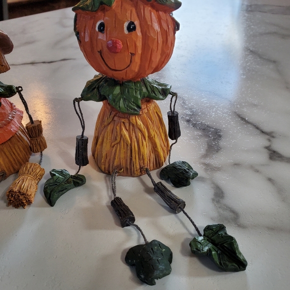 Scarecrow & Pumpkin Head Shelf Sitters 2 Piece Figurine Set - Picture 4 of 14